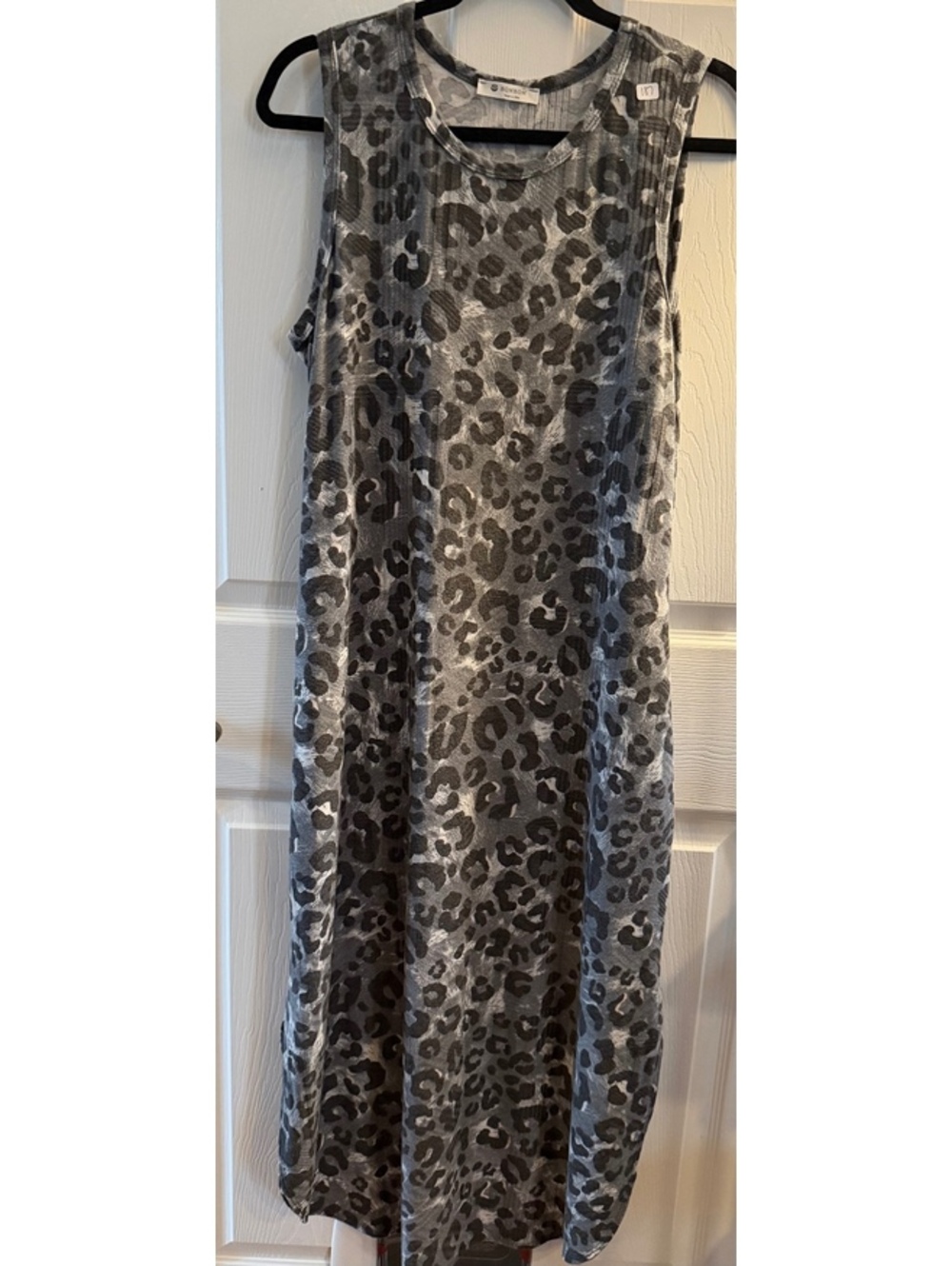 Bombom Women's Large Sleeveless Leopard Print Dress, 78% Polyester, 18% Rayon, 4